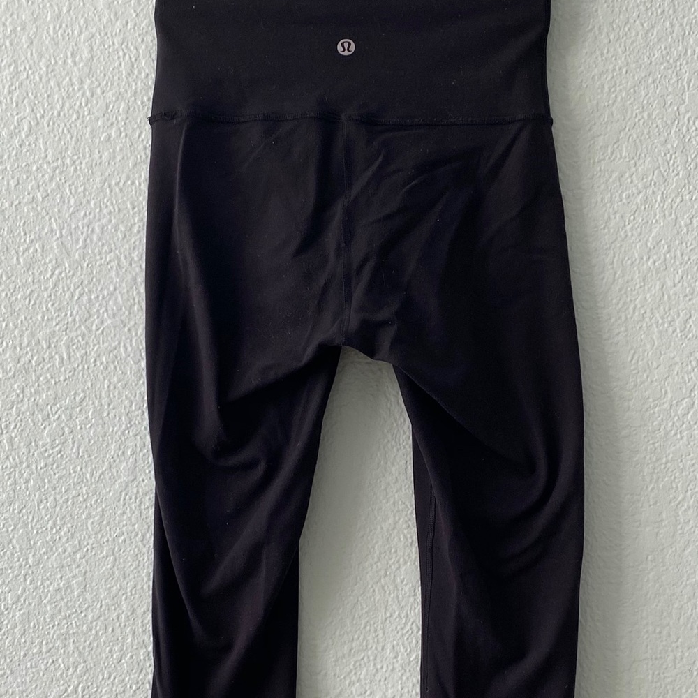 Lululemon leggings size 4